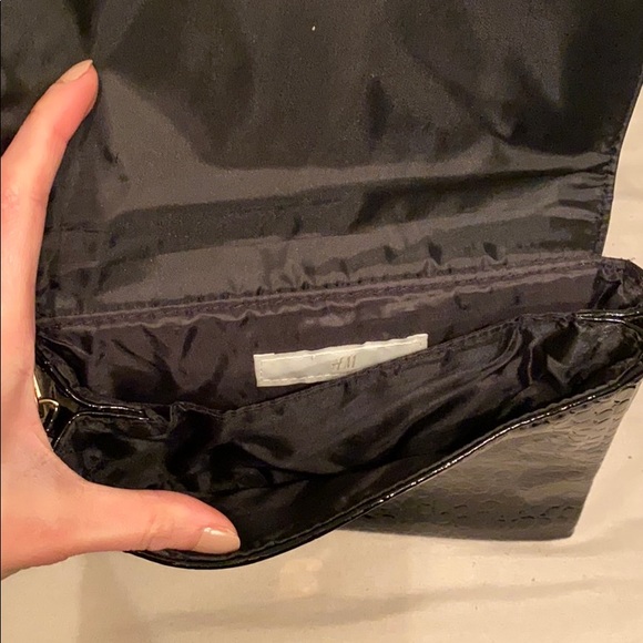 Bag - Picture 2 of 2